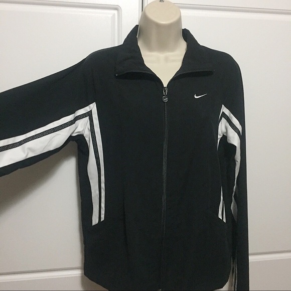 Nike Black & White Jacket - Picture 2 of 8